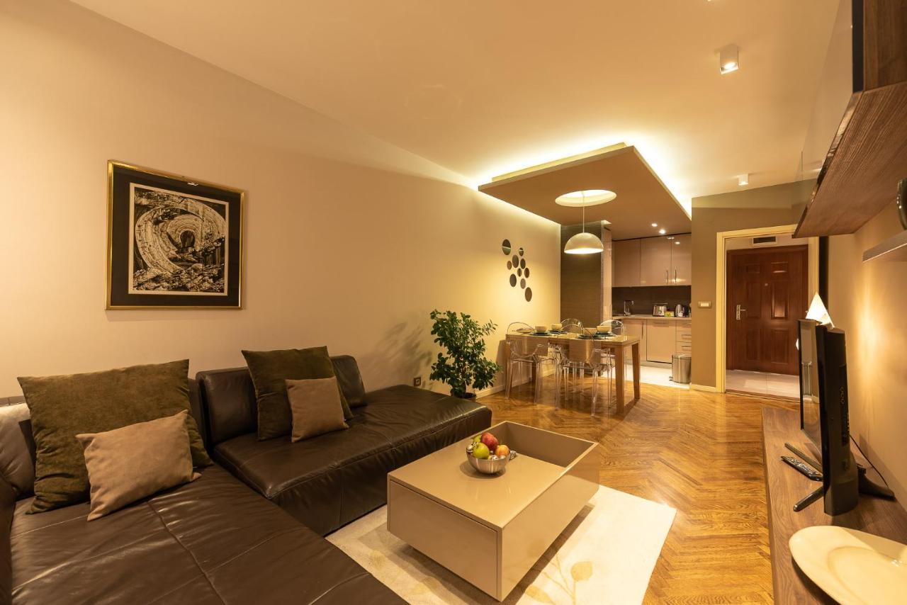 Apartment Ns Life Novi Sad Luaran gambar